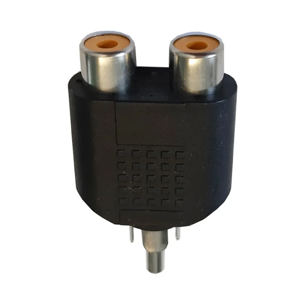 av-one-to-two-adapter-04