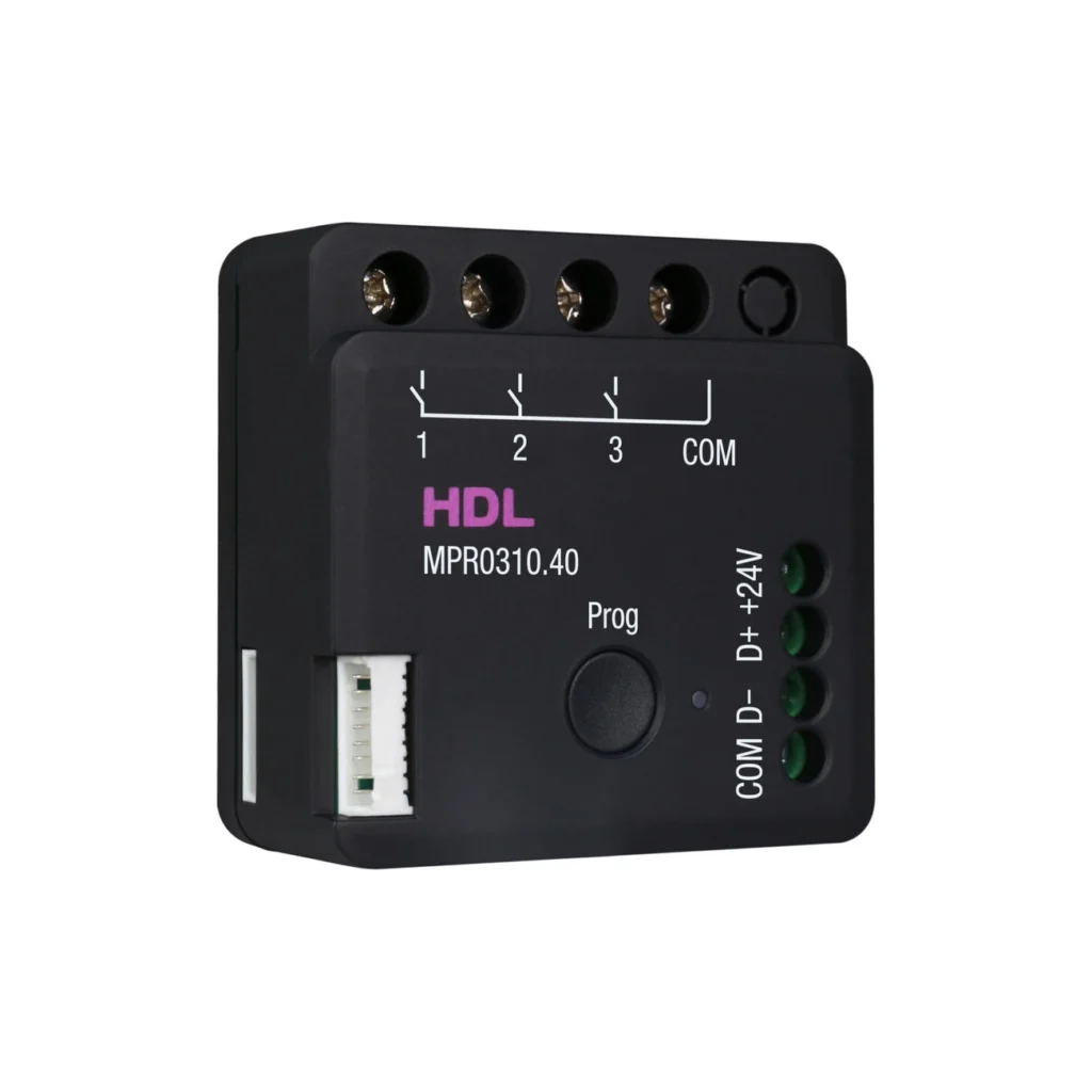 ماژول رله هوشمند توکار ۳ کانال ۱۰ آمپر HDL مدل MPR0310.40 با بدنه مشکی، ترمینالهای سه خروجی رله، کلید برنامهریزی و رابط Buspro