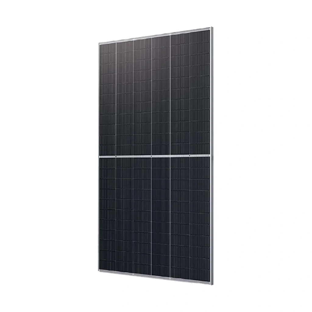 پنل خورشیدی ۵۶۵ وات Bluesun مدل BSM565M10-72HPH مونوکریستال با سلول‌های تیره، خطوط شبکه‌ای و قاب آلومینیومی نقره‌ای