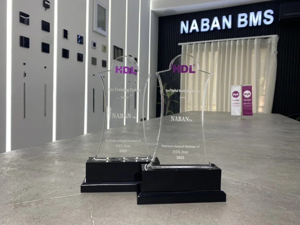 جوایز HDL ایران — Best Training Partner و Best Digital Marketing Partner