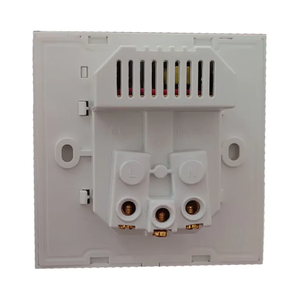 socket-accessory-socket-power-with-charger-dual-usb-view-01